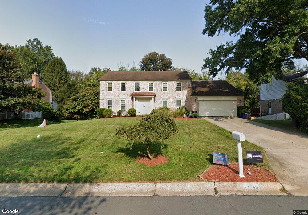 12849 Huntsman Way, Potomac, MD 20854 - photo 1