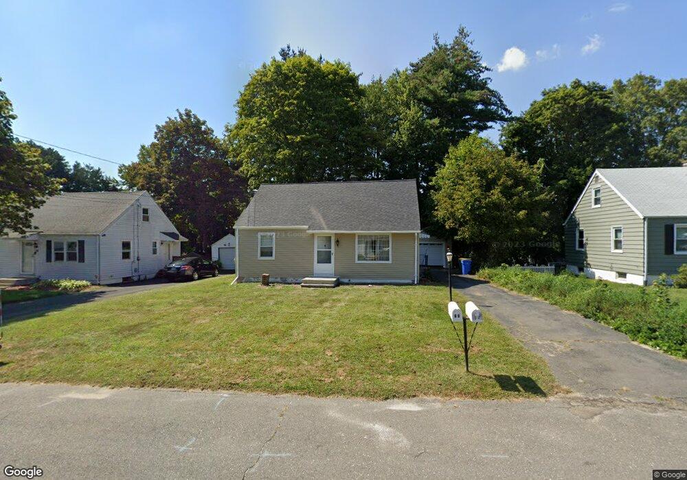 70 Crestwood Ave, Waterbury, CT 06704 - photo 1