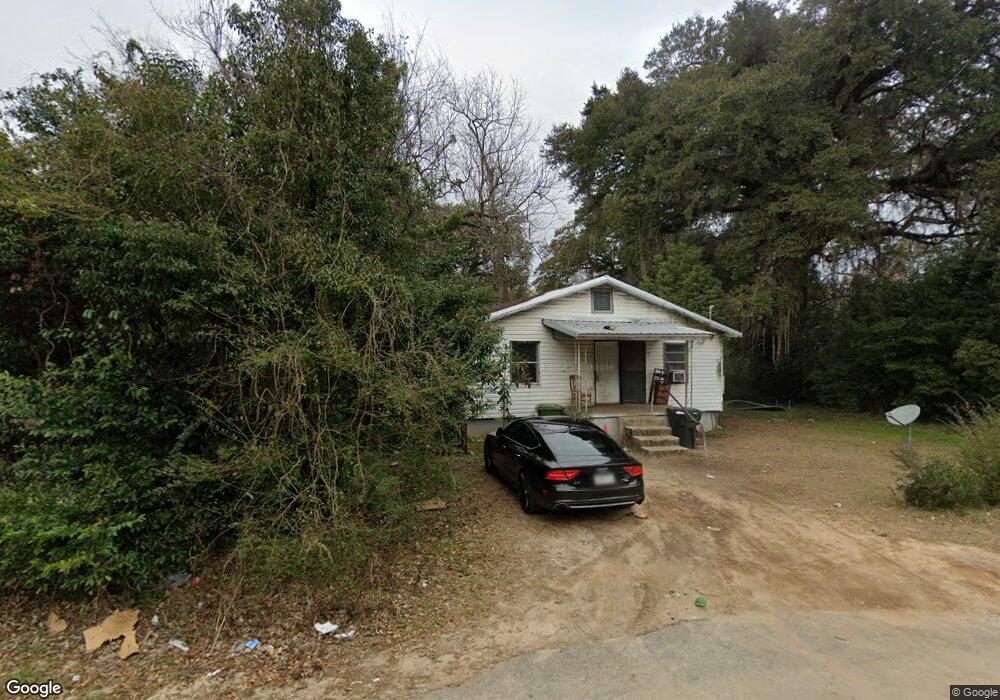 919 Helen St, Bainbridge, GA 39817 - photo 1