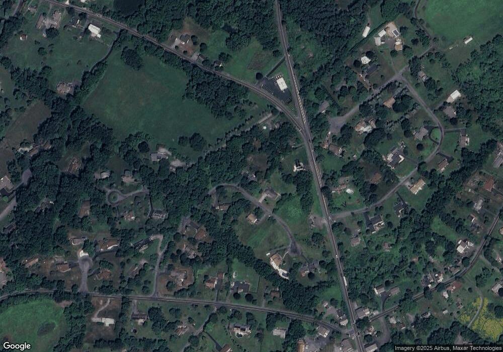 5092 Buss Dr, Emmaus, PA 18049 - photo 1