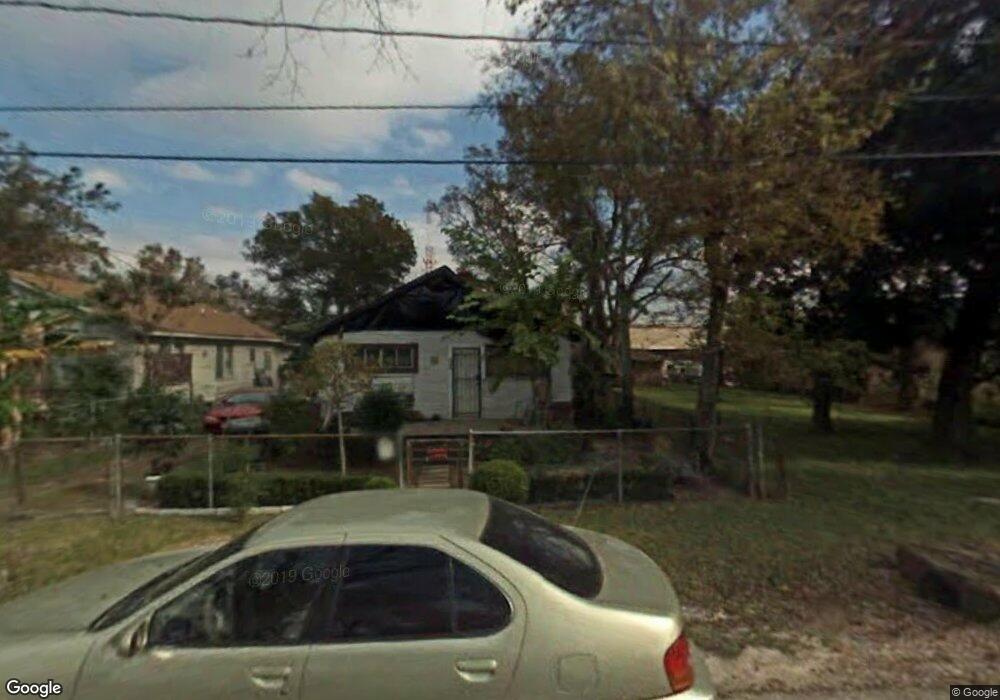 4106 Douglas St, Houston, TX 77018 - photo 1