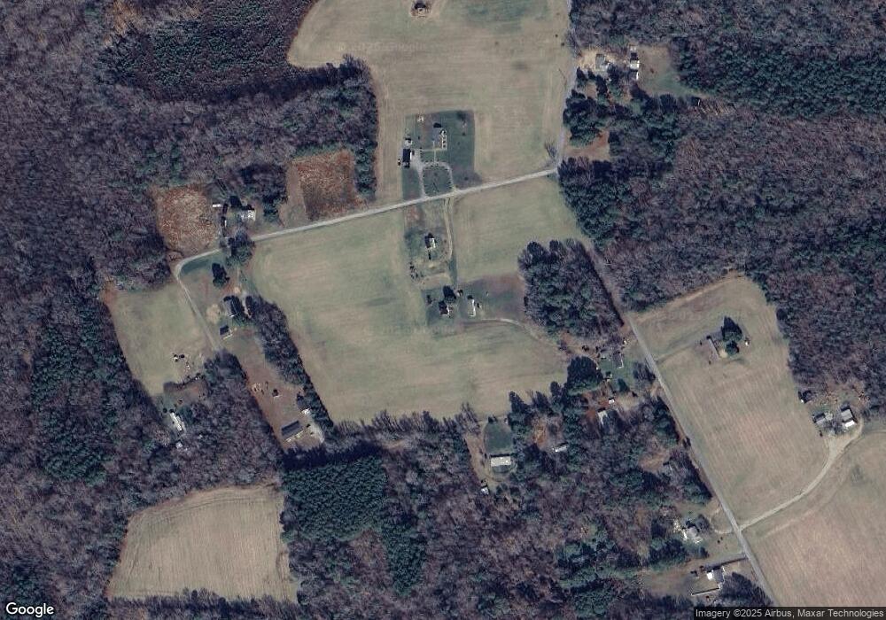 845 Healys Rd, Locust Hill, VA 23092 - photo 1