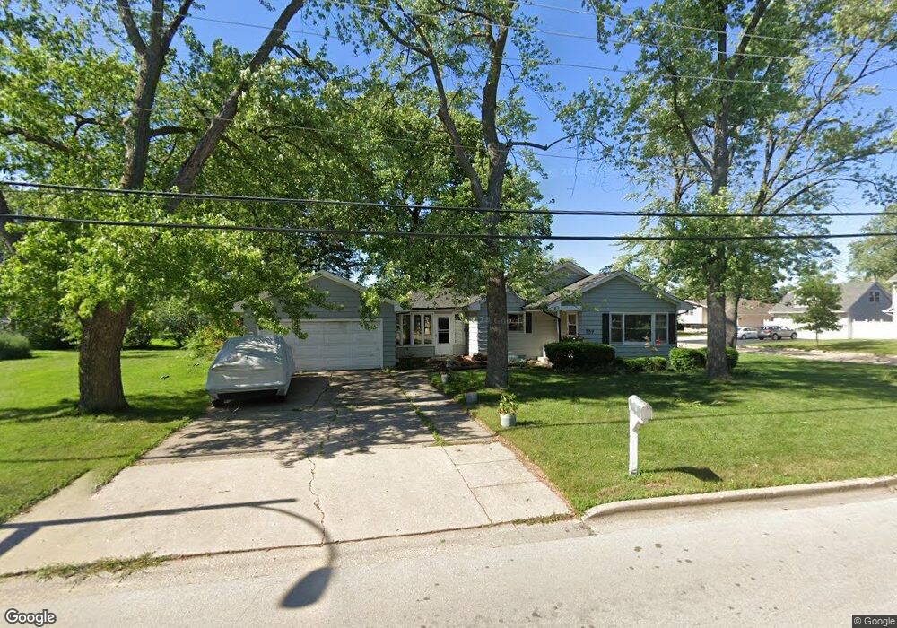 259 W Armitage Ave, Elmhurst, IL 60126 - photo 1