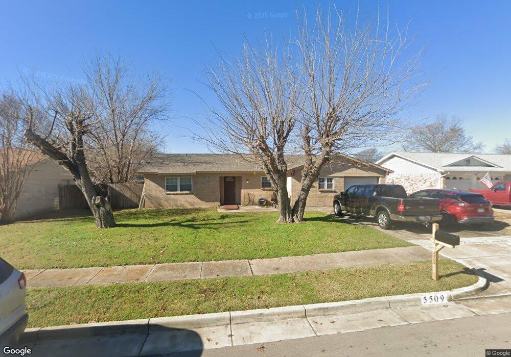5509 Dublin Ln, North Richland Hills, TX 76180 - photo 1