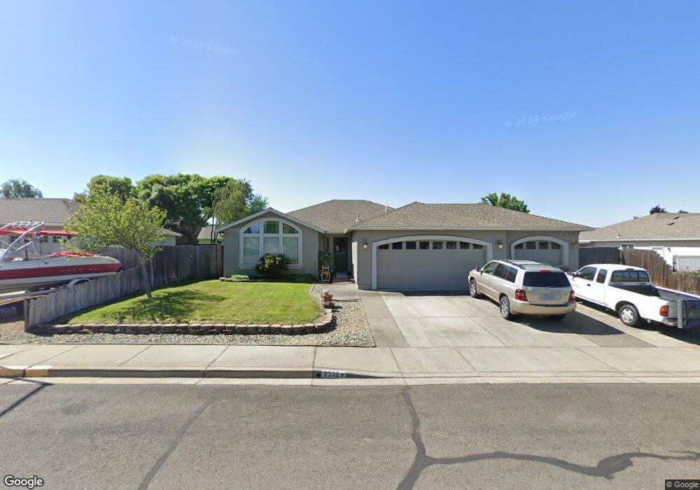 2332 St James Way, Central Point, OR 97502 - photo 1