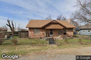 221 S Freehome Ave, Calumet, OK 73014