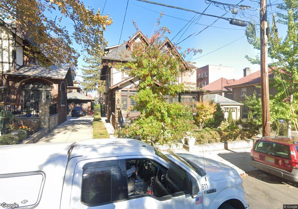 10 E Clifton Terrace, Weehawken, NJ 07086 - photo 1