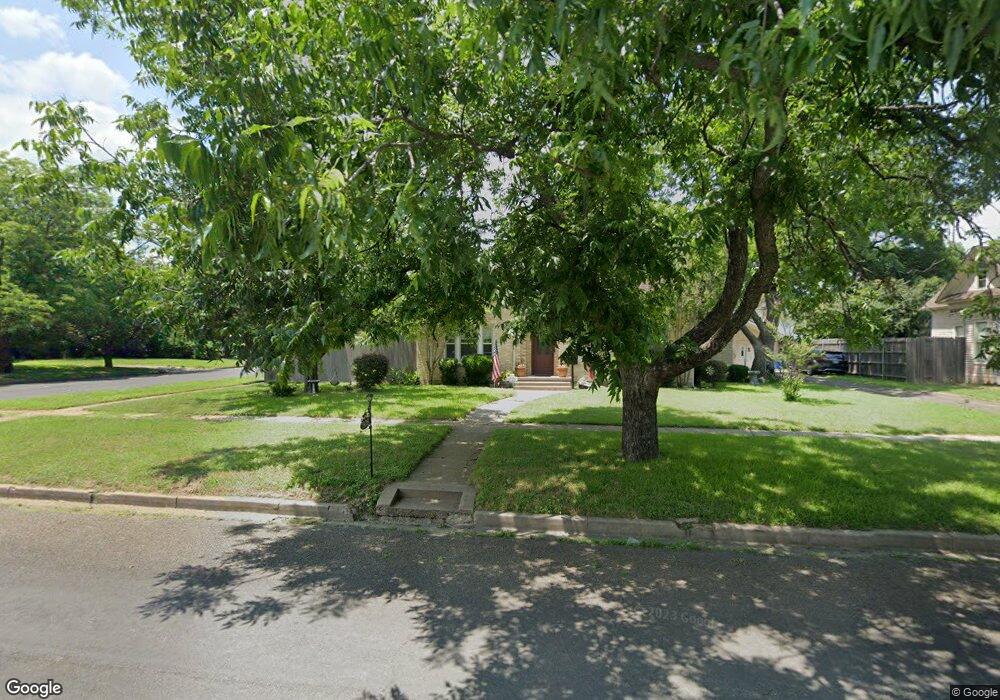 508 W Knox St, Ennis, TX 75119 - photo 1