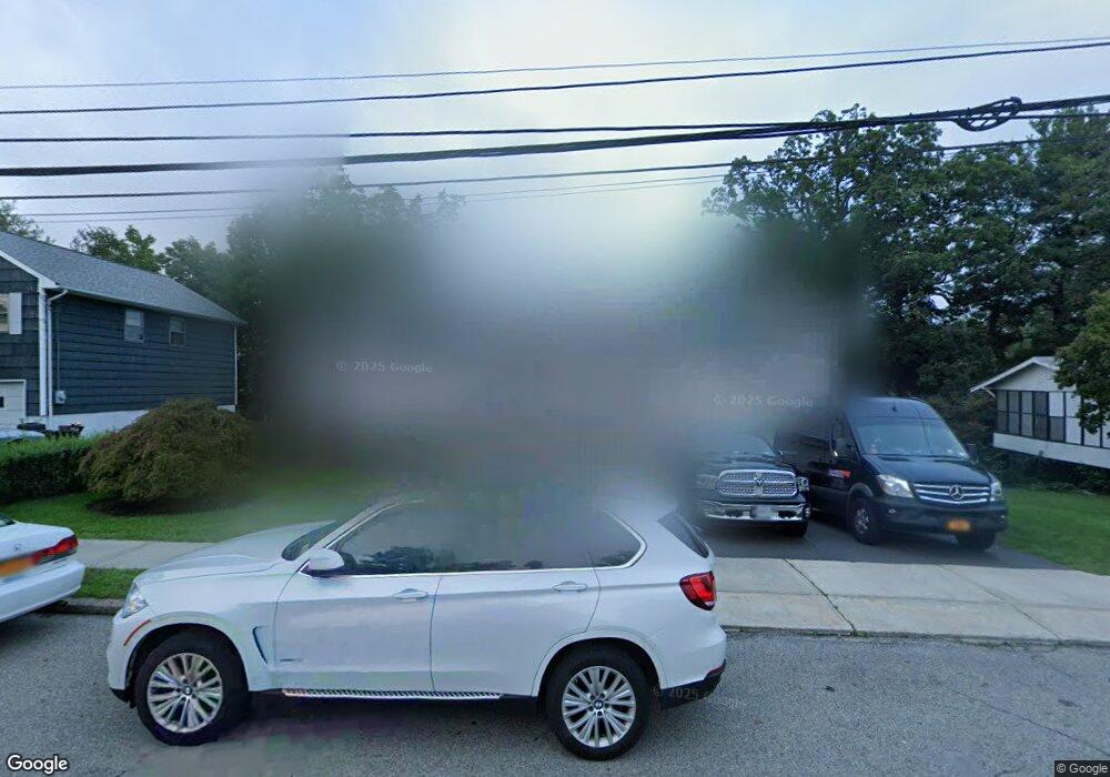 28 Davenport Rd, Yonkers, NY 10710 - photo 1