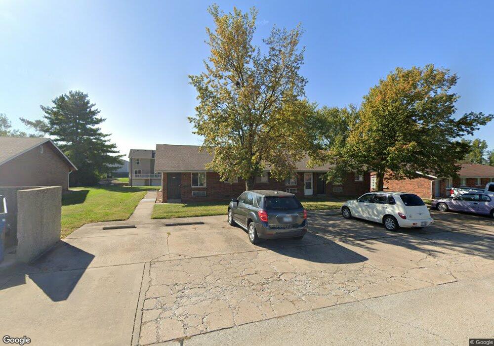 305 Anthony Dr, Maryville, IL 62062 - photo 1