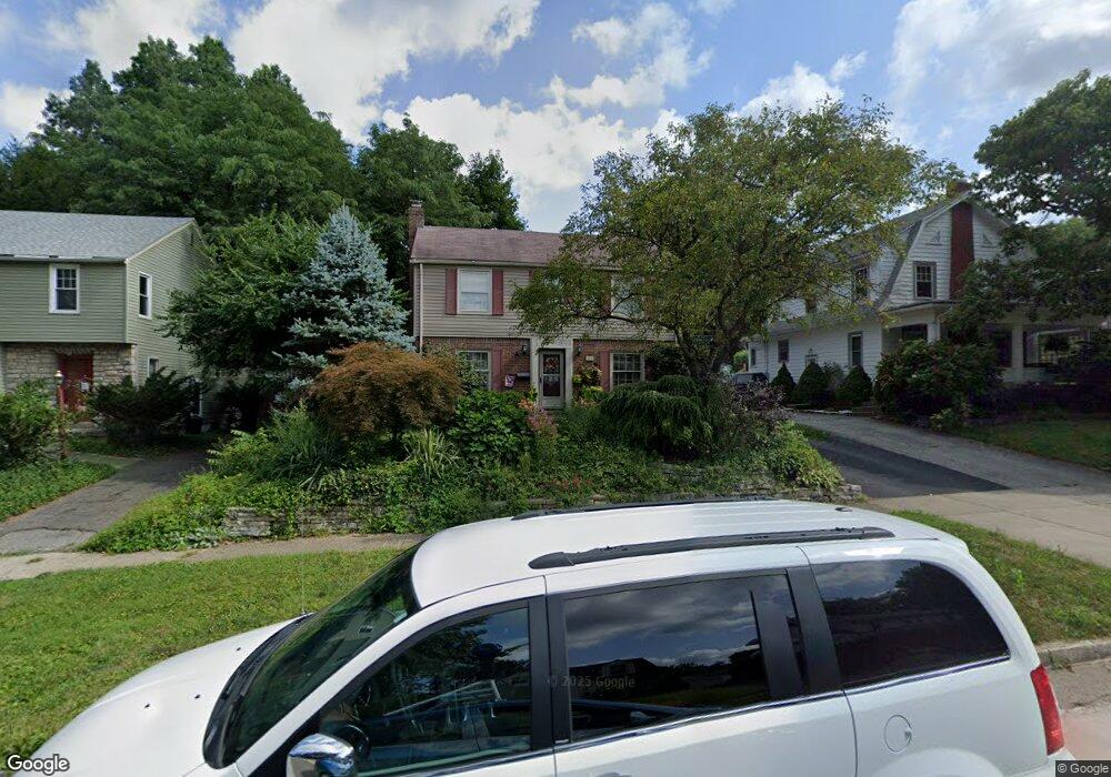 110 Blenheim Rd, Columbus, OH 43214 - photo 1