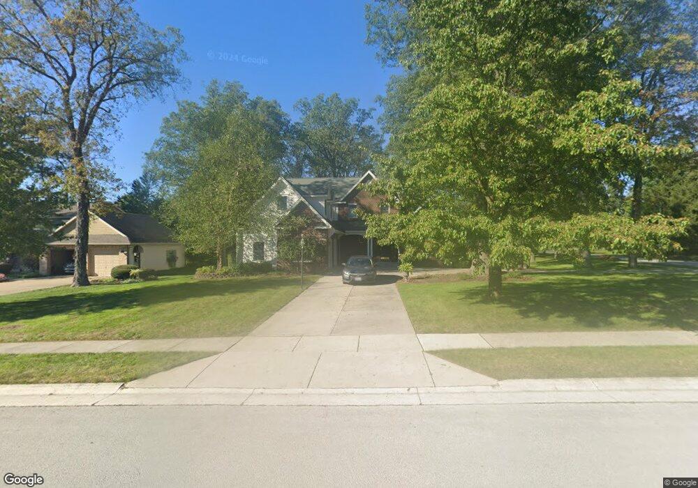 1204 Oakridge Ct, Wapakoneta, OH 45895 - photo 1