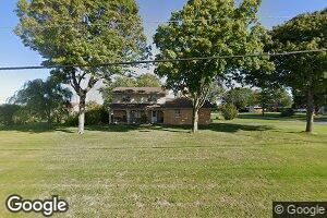 708 E Royerton Rd, Muncie, IN 47303