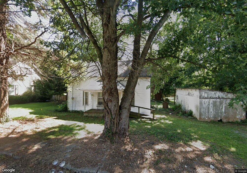 1226 Delmar St, Harrisburg, IL 62946 - photo 1