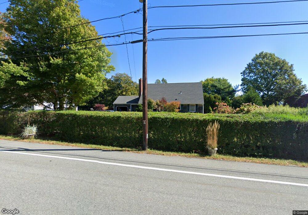 104 E Shore Rd, Jamestown, RI 02835 - photo 1