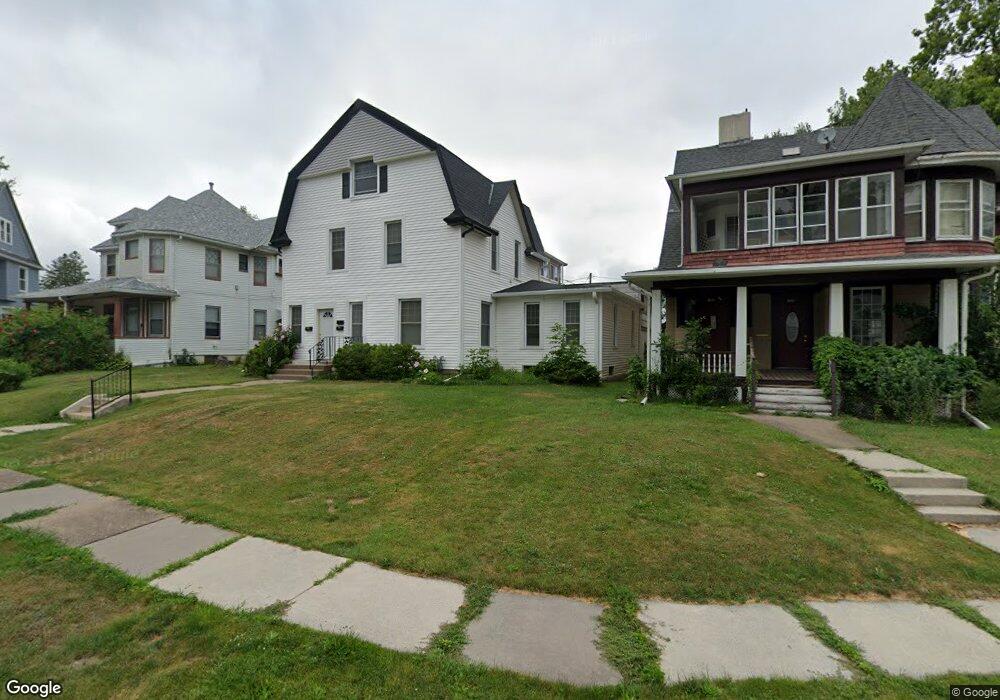 1954 Walling Ct, Davenport, IA 52803 - photo 1