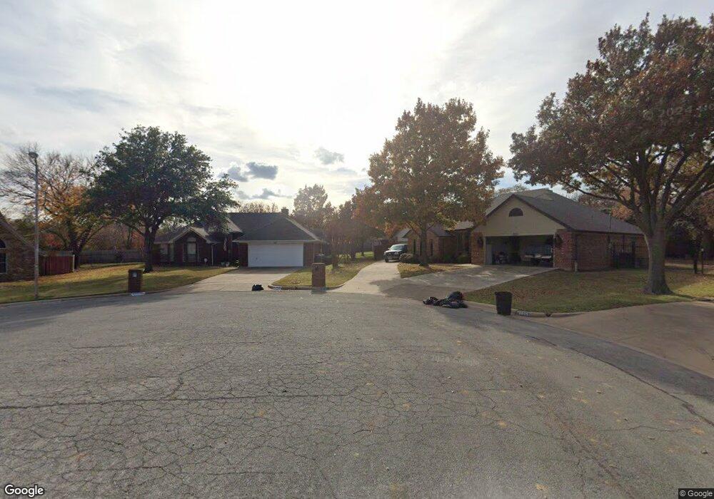 8800 Hilary Ct, North Richland Hills, TX 76182 - photo 1