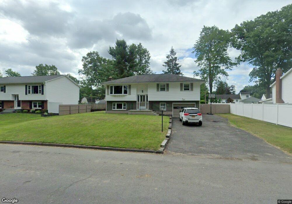 14 Mullen Dr, Schenectady, NY 12306 - photo 1