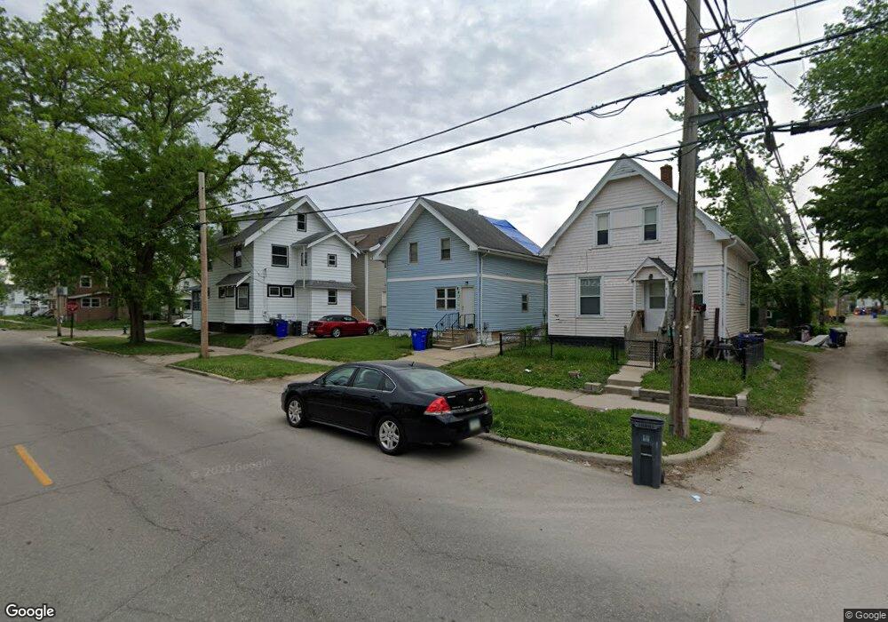 421 15th St SE, Cedar Rapids, IA 52403 - photo 1