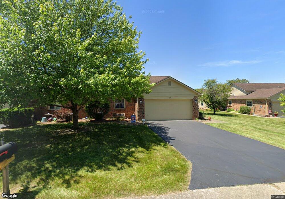 1919 Crystal Bay East Dr, Plainfield, IN 46168 - photo 1