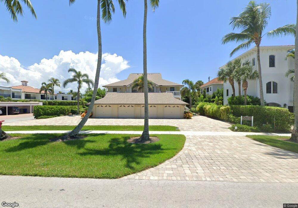 540 10th Ave S, Naples, FL 34102 - photo 1