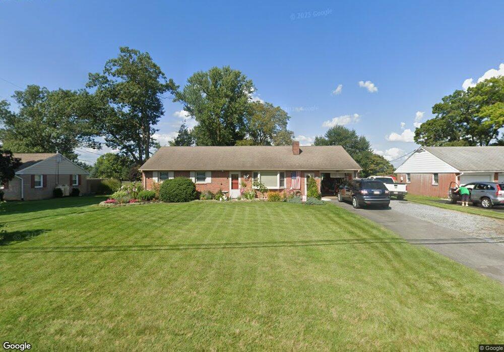 129 Quarry Rd, Leola, PA 17540 - photo 1