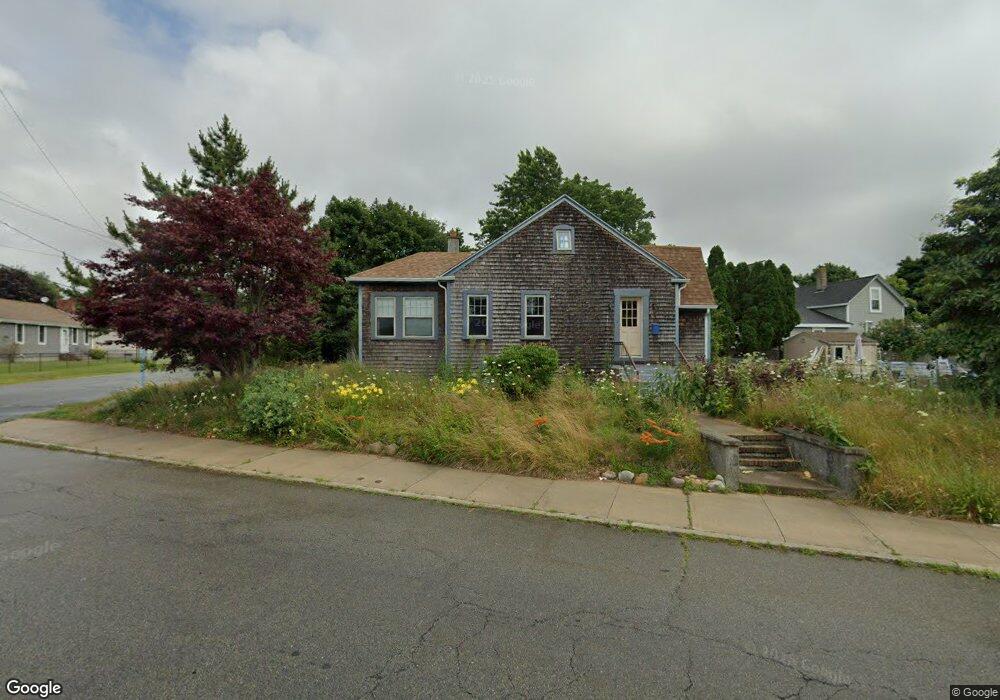 441 Main St, Fairhaven, MA 02719 - photo 1