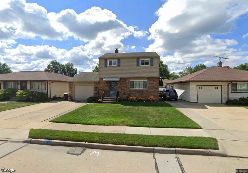 30852 Harrison Rd, Wickliffe, OH 44092 - photo 1