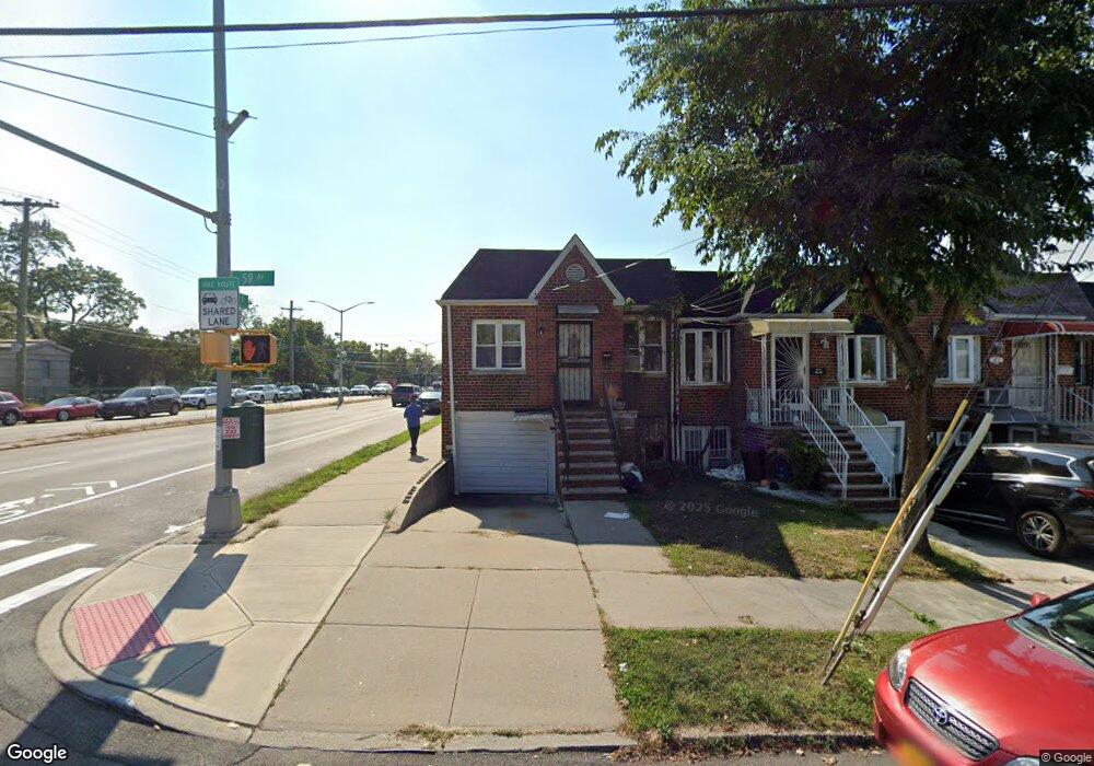 16320 59th Ave, Fresh Meadows, NY 11365 - photo 1