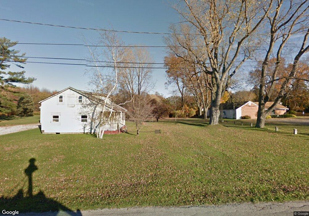 362 N Amboy Rd, Conneaut, OH 44030 - photo 1