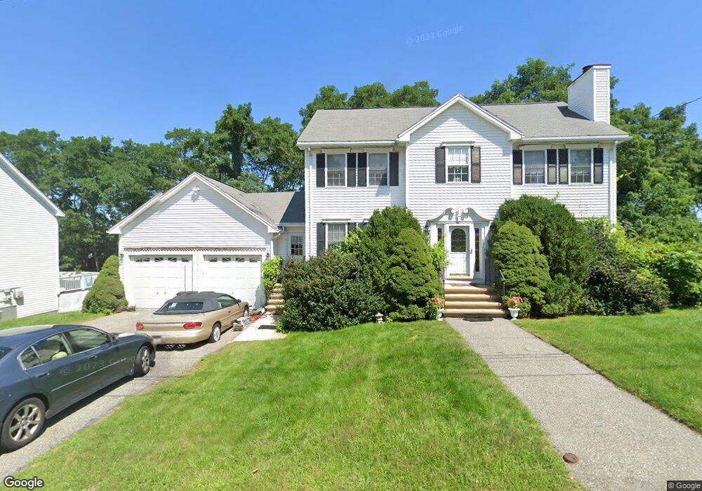 8 Lafayette Place, Woburn, MA 01801 - photo 1