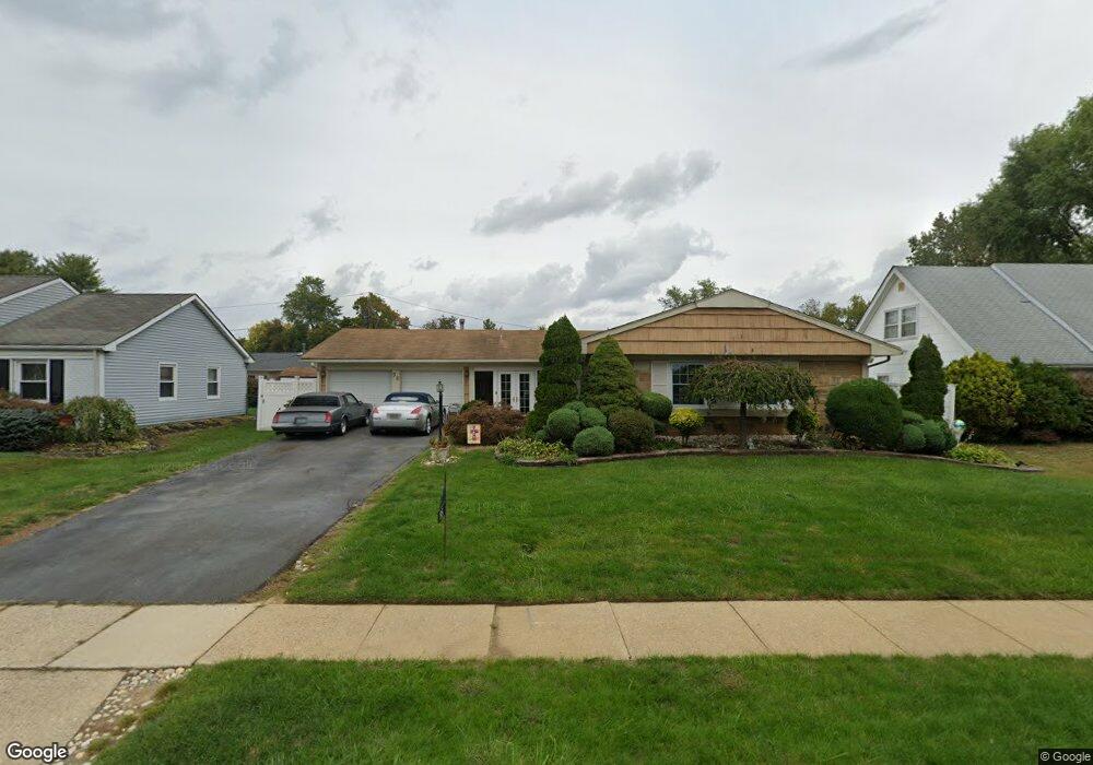 98 Echohill Ln, Willingboro, NJ 08046 - photo 1