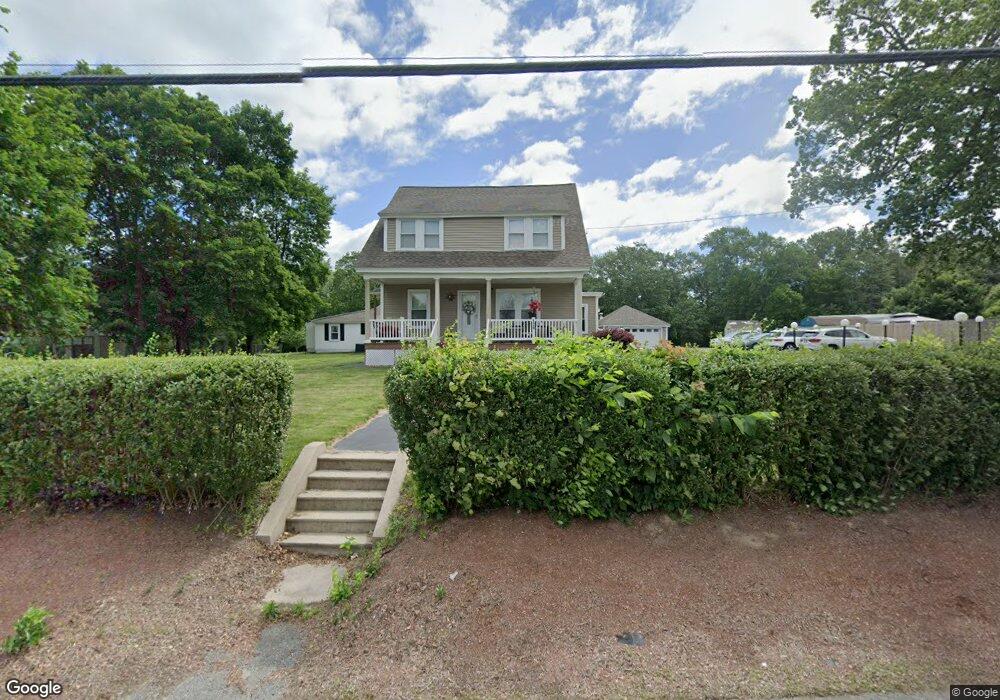 529 Hildreth St, Dracut, MA 01826 - photo 1