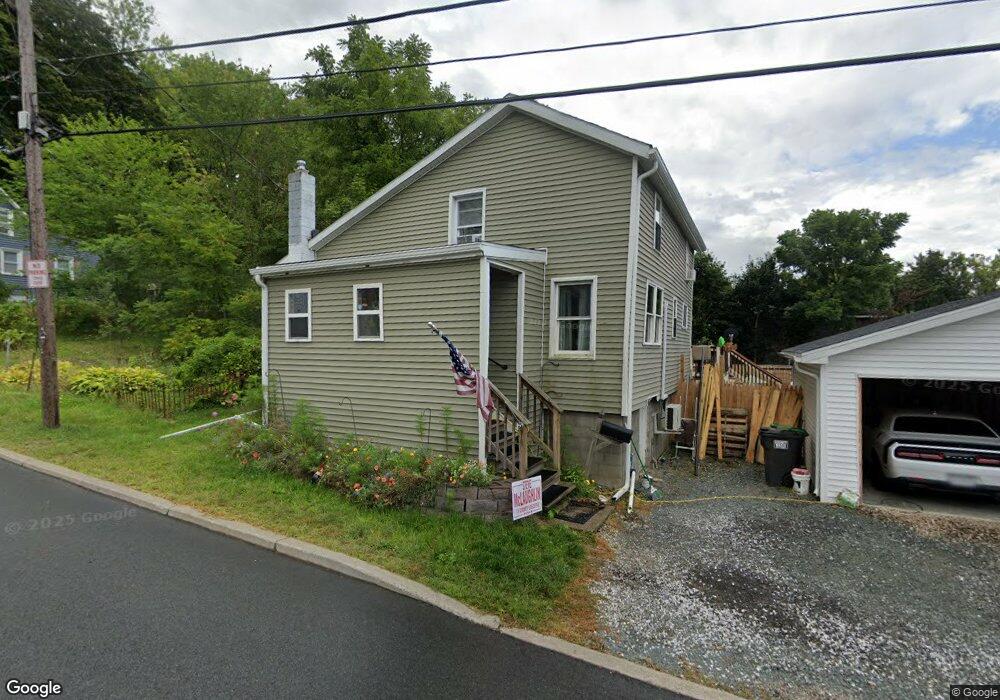 8 Green Ave, Castleton On Hudson, NY 12033 - photo 1