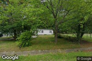 111 Kay Ln, Yorktown, VA 23693