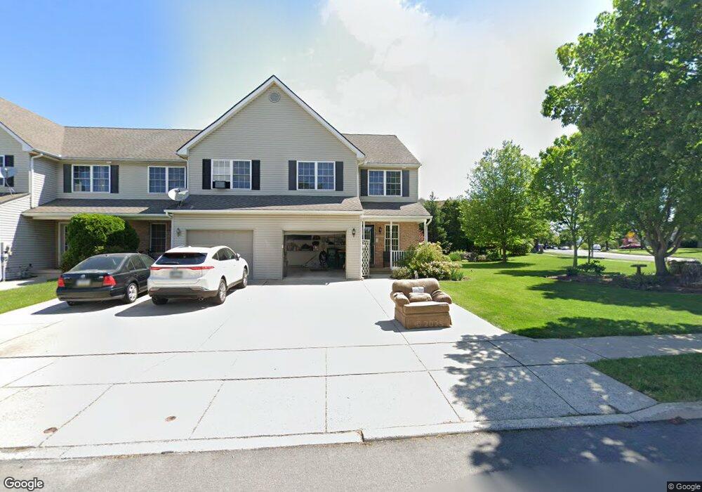 1283 Mohr Cir, Macungie, PA 18062 - photo 1