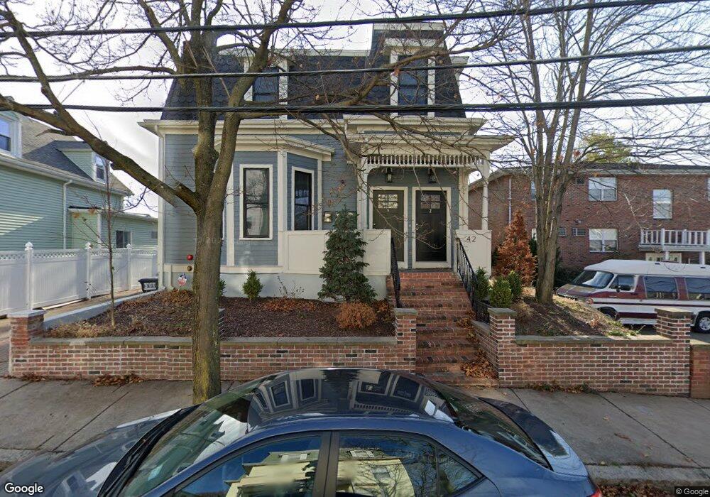 42 Flint St, Somerville, MA 02145 - photo 1