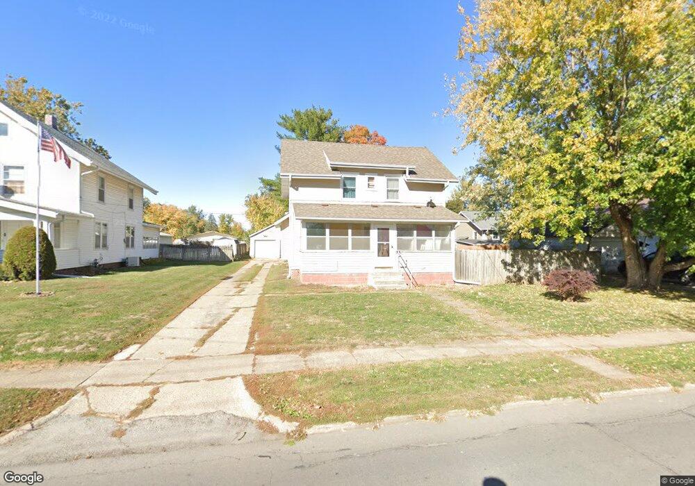 912 N 4th Ave E, Newton, IA 50208 - photo 1