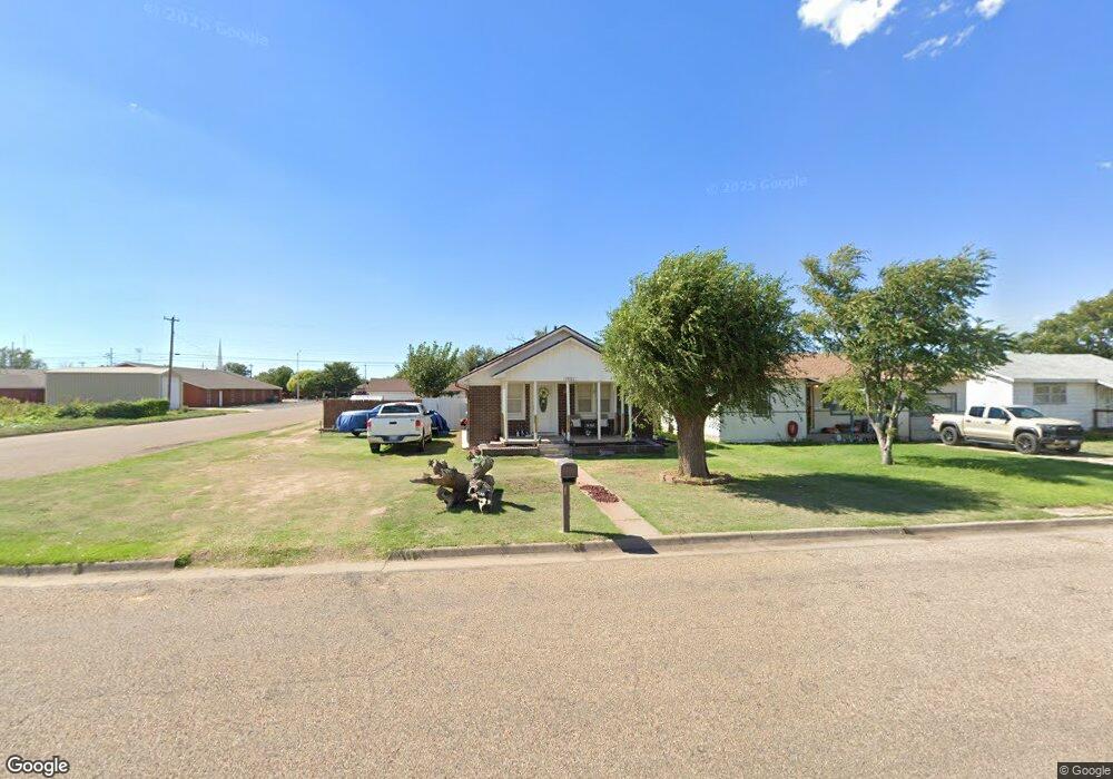 1224 Durrett Ave, Dumas, TX 79029 - photo 1