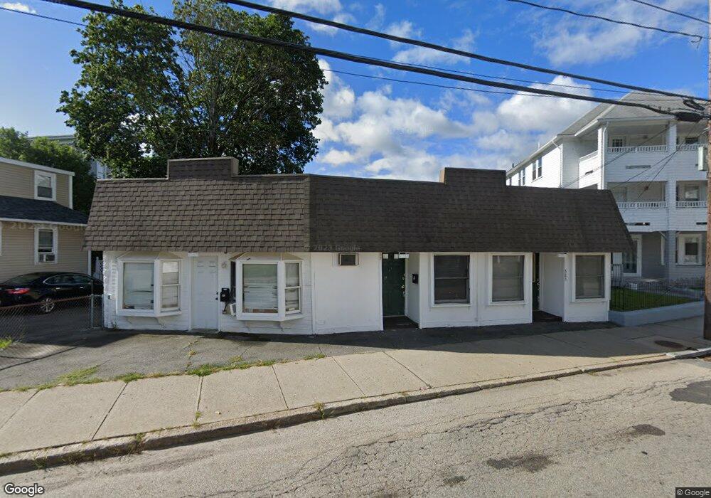 587 Elm St, Woonsocket, RI 02895 - photo 1