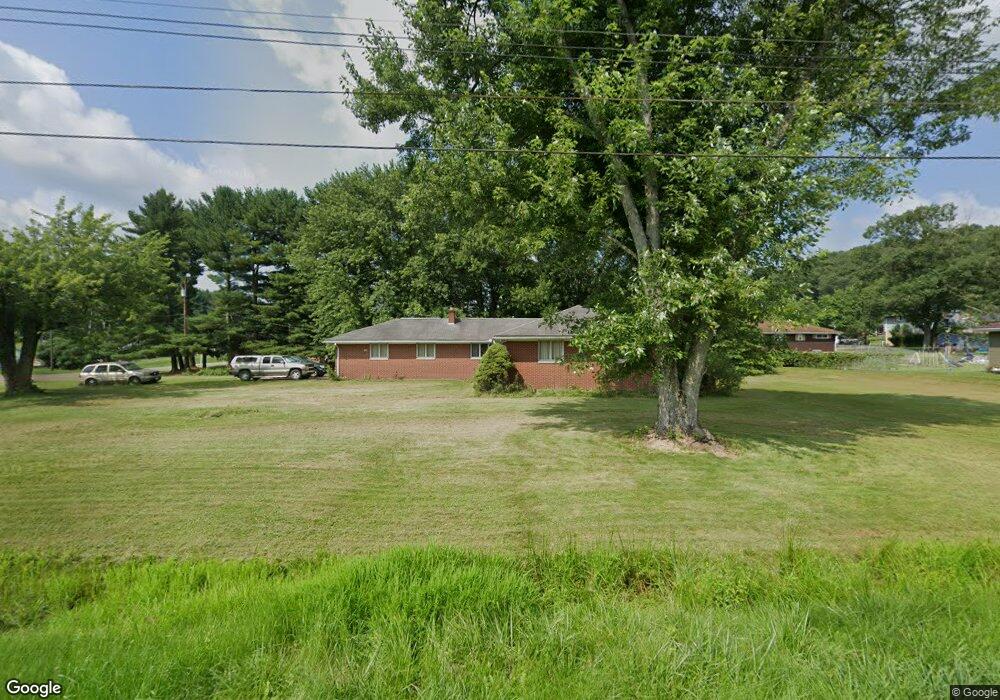 1310 Florence Dr, Wellsville, OH 43968 - photo 1