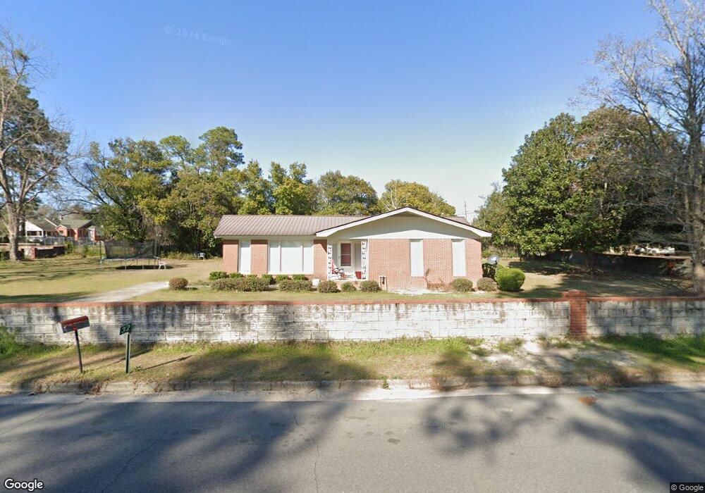 32 W Bruce St, Mc Rae, GA 31055 - photo 1
