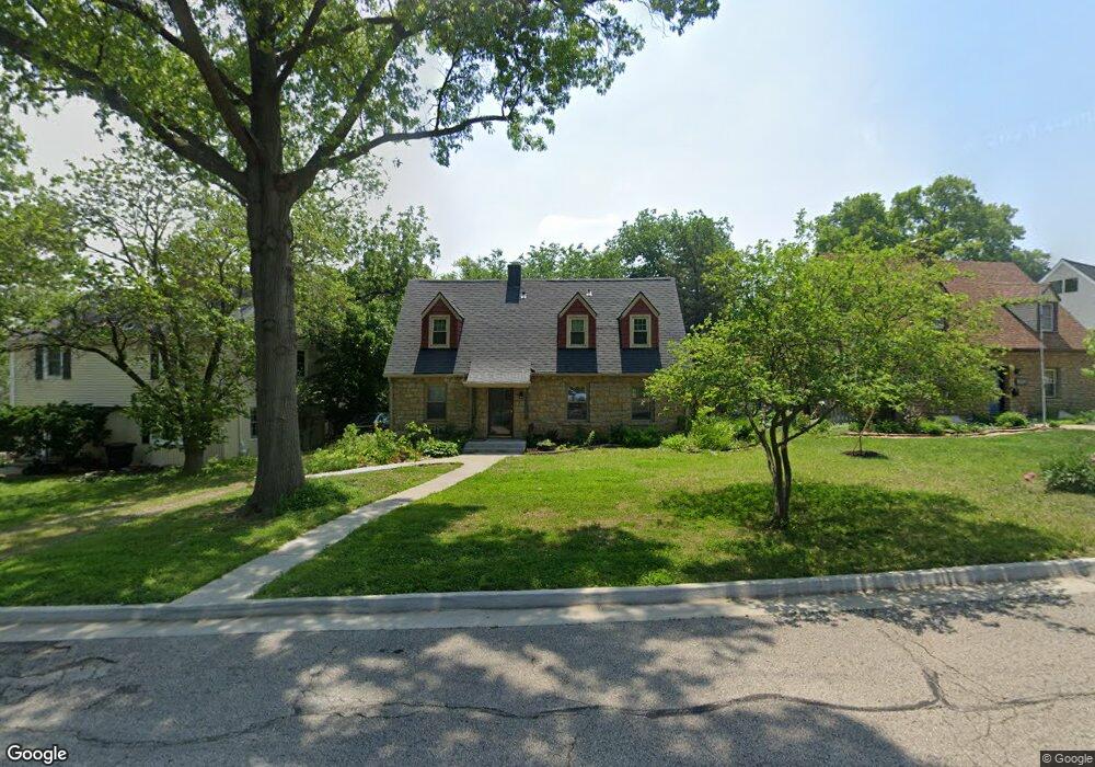 2416 SW Granthurst Ave, Topeka, KS 66611 - photo 1