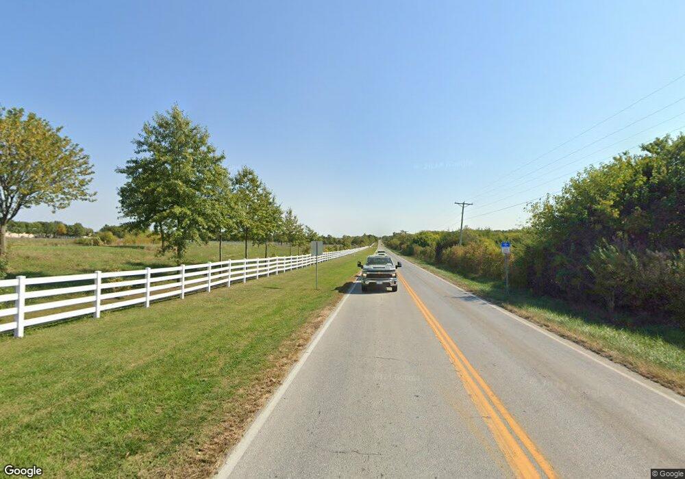 842 E Walnut St, Raymore, MO 64083 - photo 1