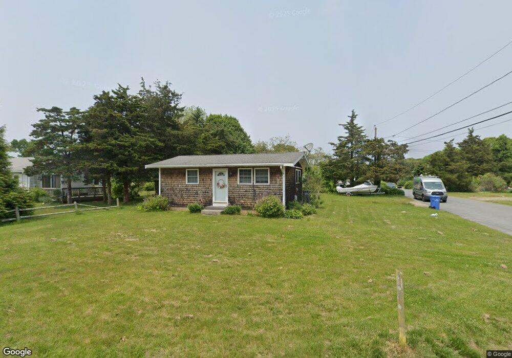 15 Spruce Rd, Wakefield, RI 02879 - photo 1