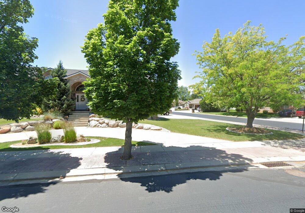 10344 Whispering Sands Cir, South Jordan, UT 84095 - photo 1