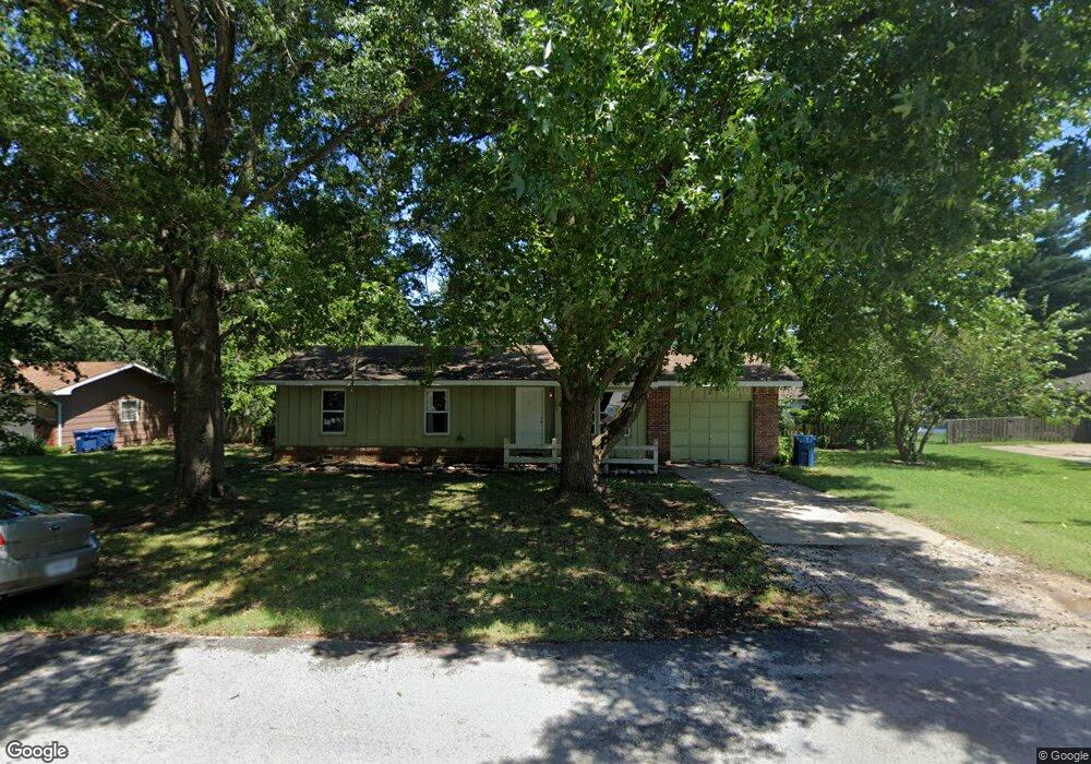 702 Hillcrest Ave, Nixa, MO 65714 - photo 1