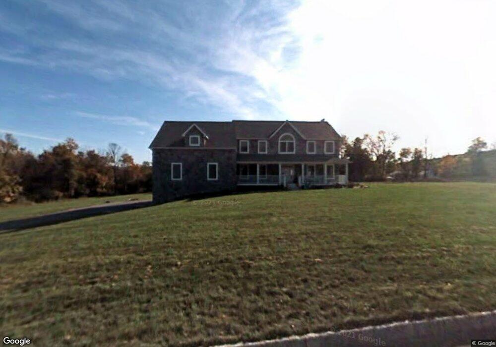 10 Wyllys Ct, Rock Tavern, NY 12575 - photo 1