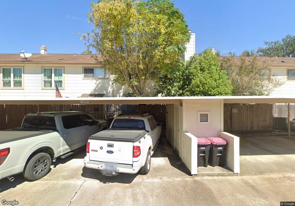 14269 Lost Meadow Ln, Houston, TX 77079 - photo 1