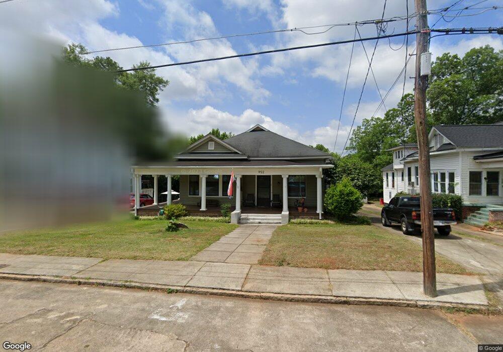 952 Summit Ave, Macon, GA 31211 - photo 1